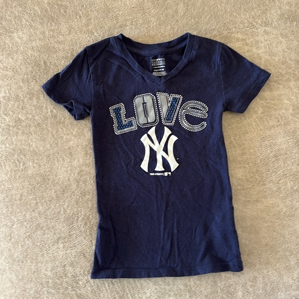 Girls Yankees Shirt